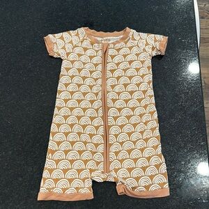 Little Sleepies Rust Rainbows